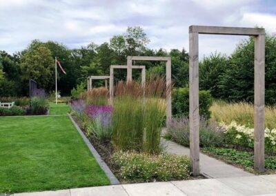 tuinontwerp met zichtlijnen in landelijke tuin