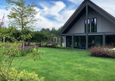 tuinontwerp met zichtlijnen in landelijke tuin