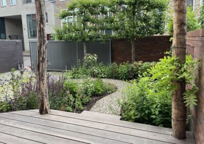 tuinontwerp ecologische duurzame tuin - vlonder en pergola - Woerden Utrecht