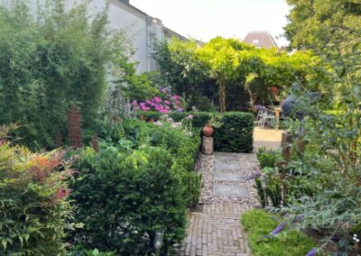 Tuinontwerp ommuurde stadstuin Utrecht - tuinontwerper tuinarchitect